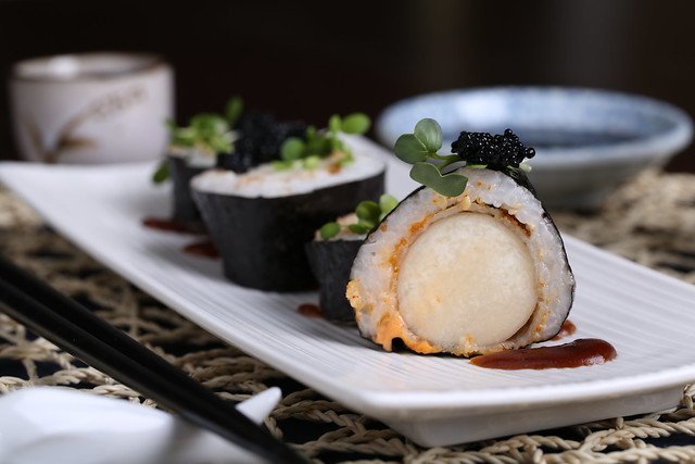 Spicy Vegan Scallop Roll