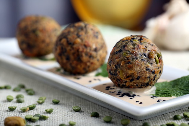 Green Lentil, Pistachio and Walnut Fauxlafel