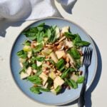 Pear salad with basil and almonds.